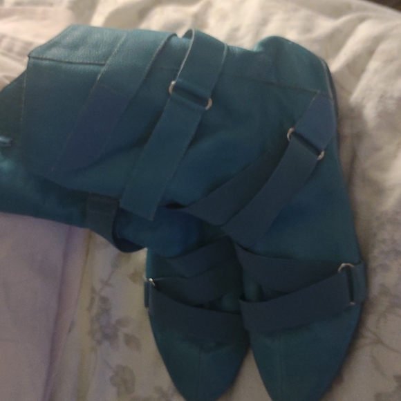 Ladies Boots - Picture 4 of 4